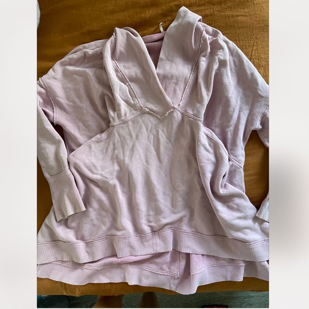 Oversized Free People Hooded Sweatshirt Cape